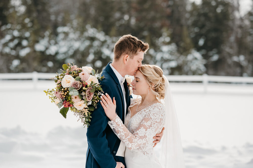 Winter wedding in Minnesota