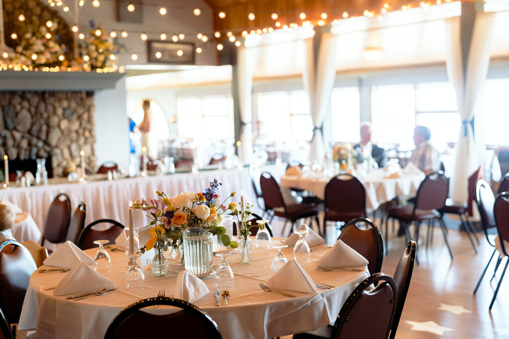 bemidji country club wedding reception set up