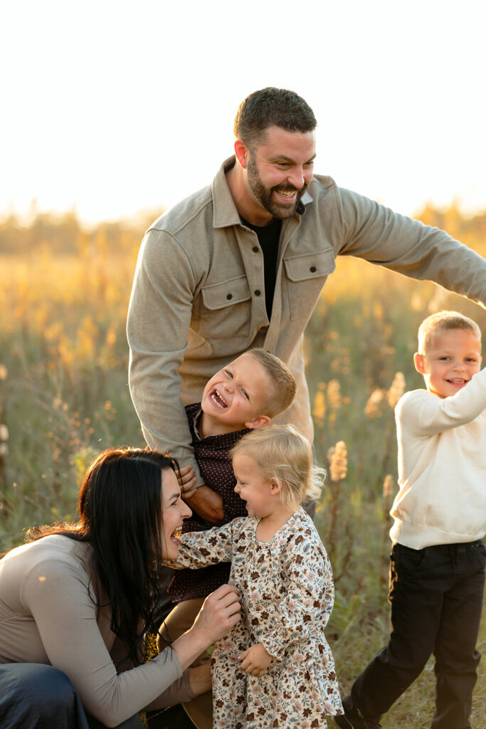 sweet fall family photography in a field in bemidji mn