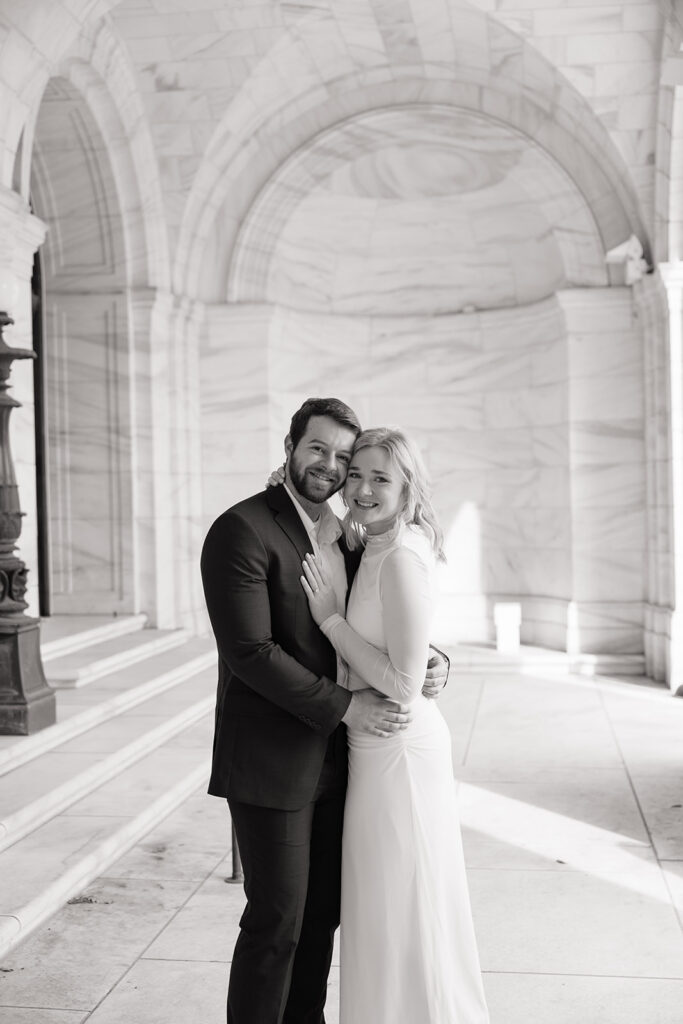 artistic black and white engagement portraits at the Minnesota State Capitol