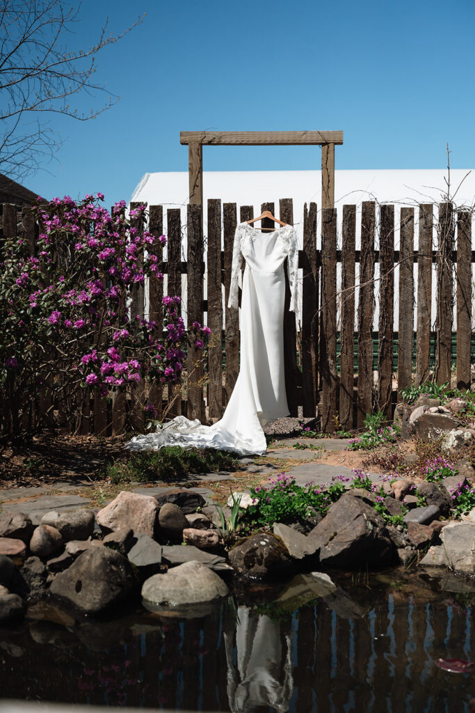 wedding dress