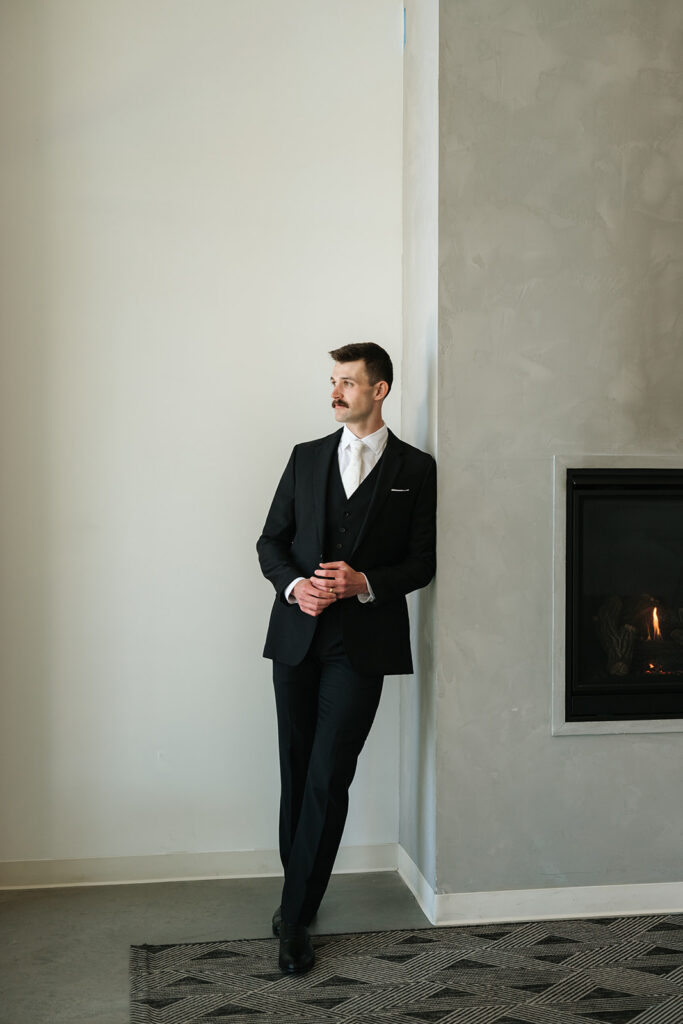 groom portrait inside the catalyst by nature link